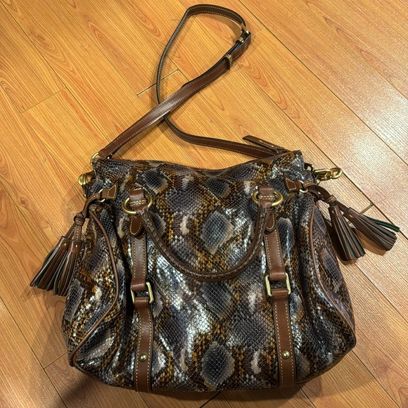 Dooney & Bourke city python satchel - Picture 2 of 8